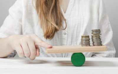 Vederlagsforhandlinger – med armen vredet om på ryggen